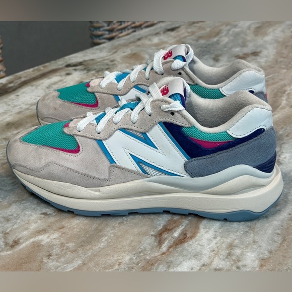 Women’s NEW BALANCE 57/40 Retro sneakers- grey/white/multi/pink/teal. Size 7 - Picture 3 of 11